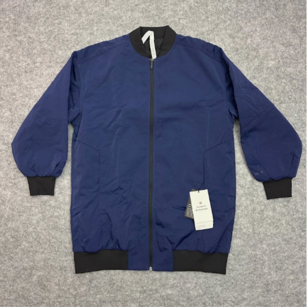 PLUS SIZE lululemon long reversible water resistant nonstop bomber in blue/black